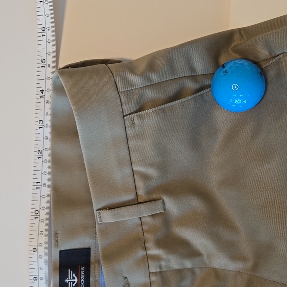 MEN'S TAN DOCKERS SLIM FIT 30X32 - Picture 9 of 9